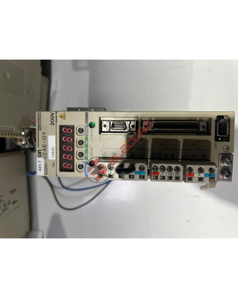 Yaskawa SGDH-02AE-OY : ServoPack Sigma-II 200W, Compact
