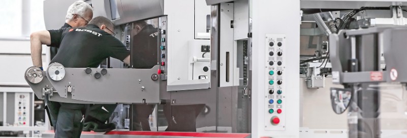 Experts technique et maintenance de machine outils et pièces CNC